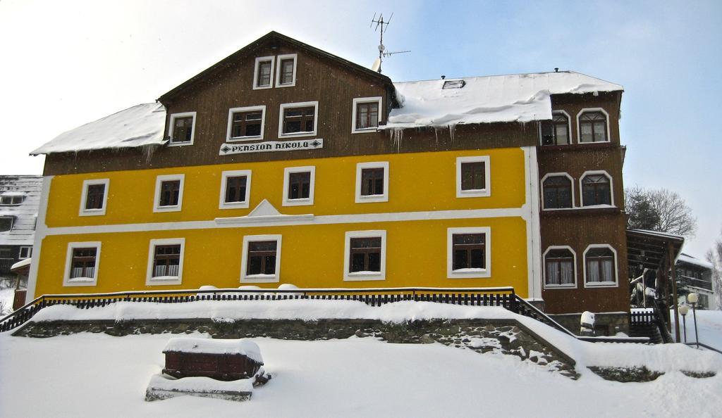 Penzion Nikola Pec pod Sněžkou Exterior foto