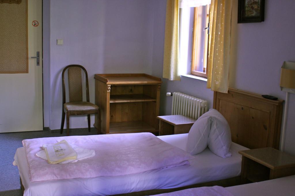 Penzion Nikola Pec pod Sněžkou Habitación foto