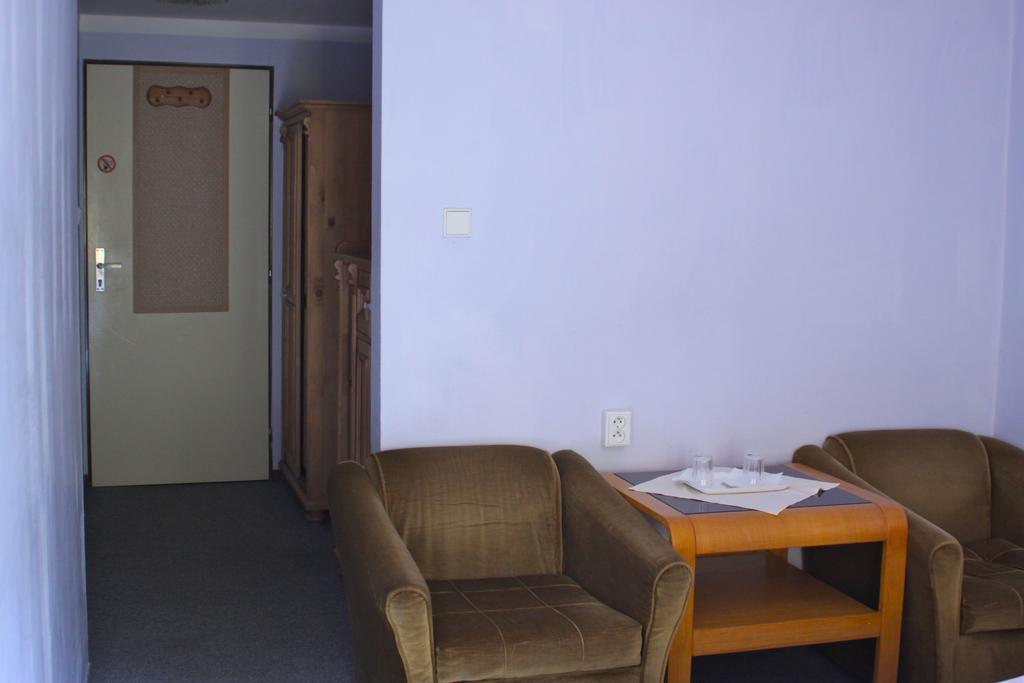 Penzion Nikola Pec pod Sněžkou Habitación foto